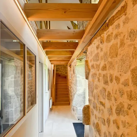 La Grange Des Copains Du Cantal 6 Pers Ladinhac