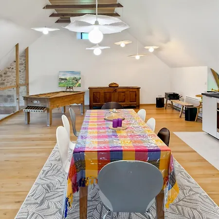 Holiday home La Grange Des Copains Du Cantal 6 Pers