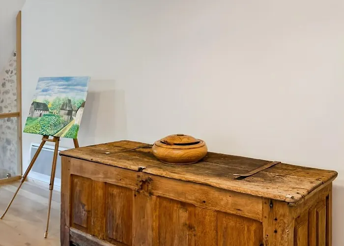 La Grange Des Copains Du Cantal 6 Pers Holiday home